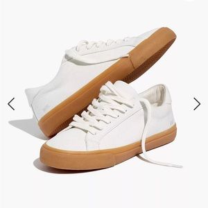 Madewell Women’s Sidewalk Low Top Sneakers in Monochrome Canvas